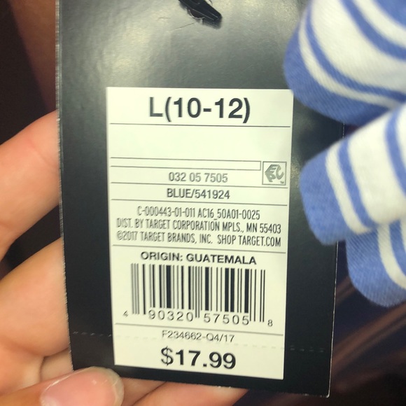 Kids dress perfect for the beach - Picture 3 of 3